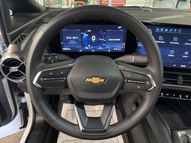 New 2026 Chevrolet Equinox EV LT FWD image 12