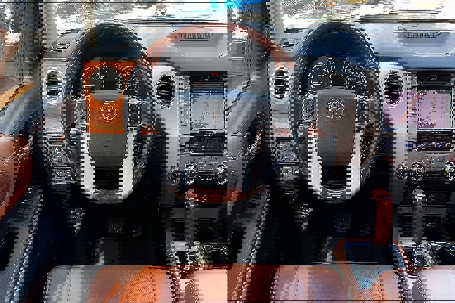 Used 2014 Toyota Tundra 1794 Edition image 7