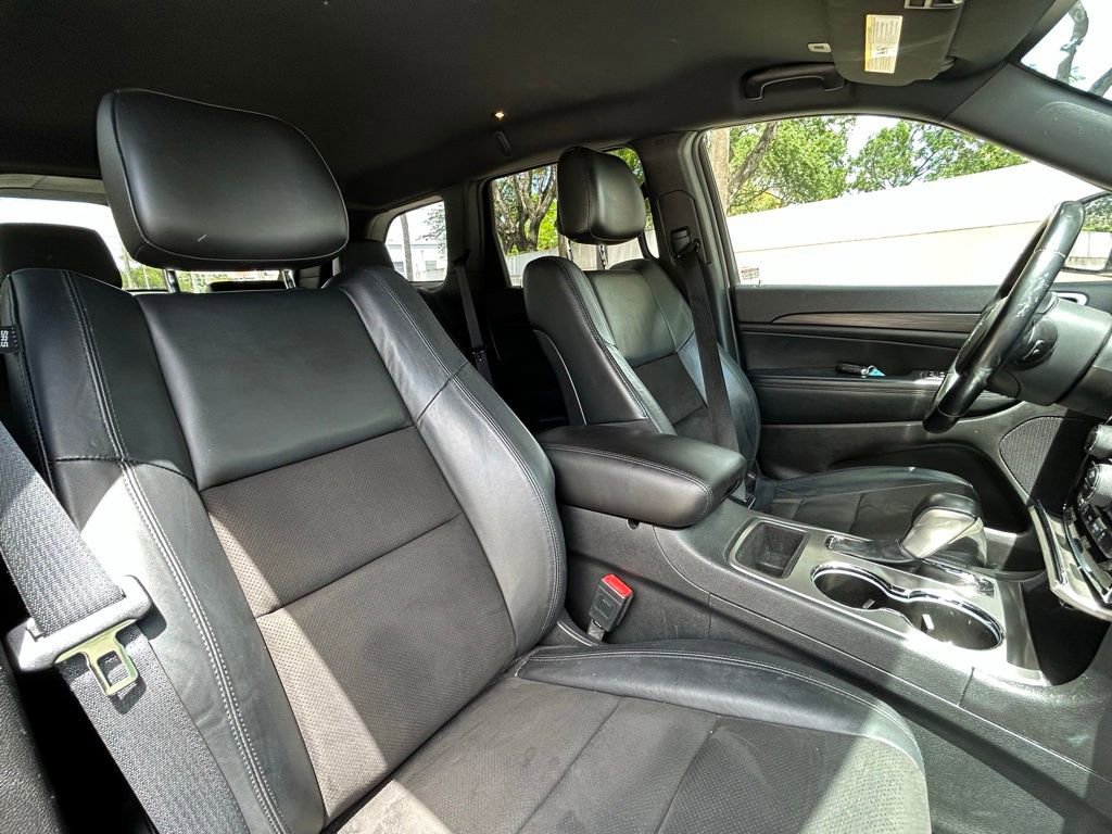 Used 2021 Jeep Grand Cherokee Laredo X RWD image 31