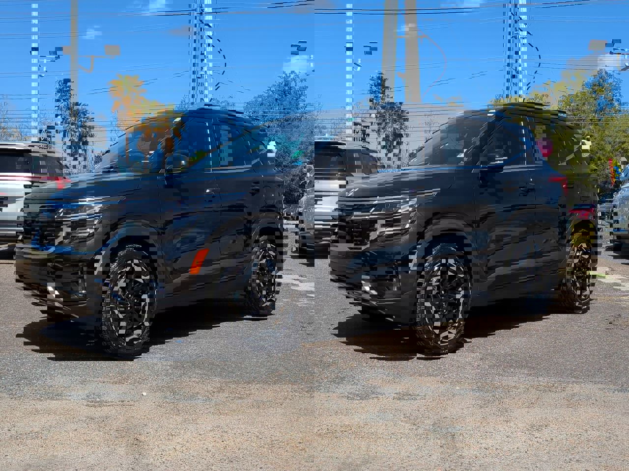 Certified 2024 Kia Seltos SX w/ SX Sunroof Package image 2