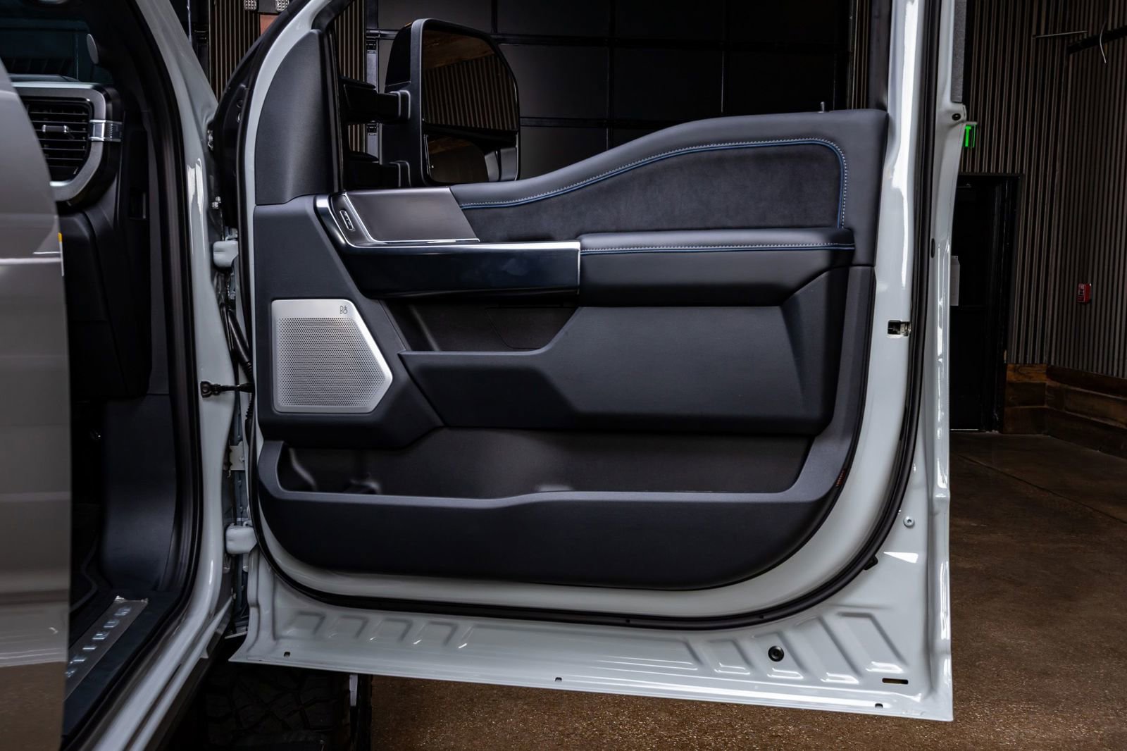 Used 2026 Ford F250 Platinum image 37