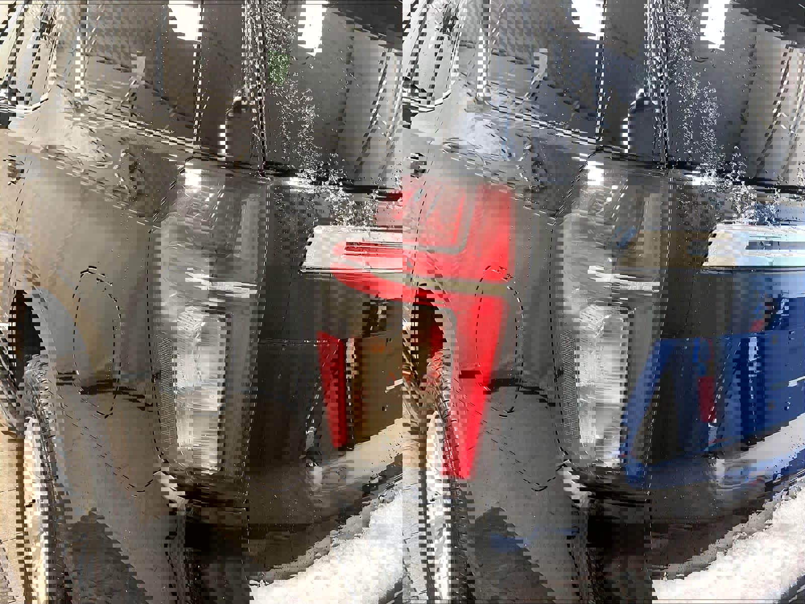 Used 2023 Chevrolet Tahoe LS image 34