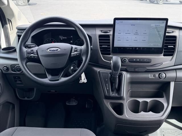 Used 2022 Ford Transit 350 XLT image 16