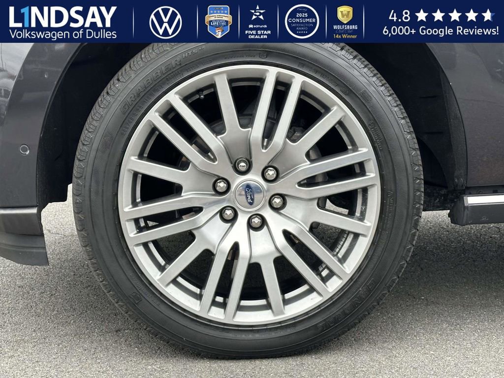 Used 2022 Ford Expedition Limited image 7