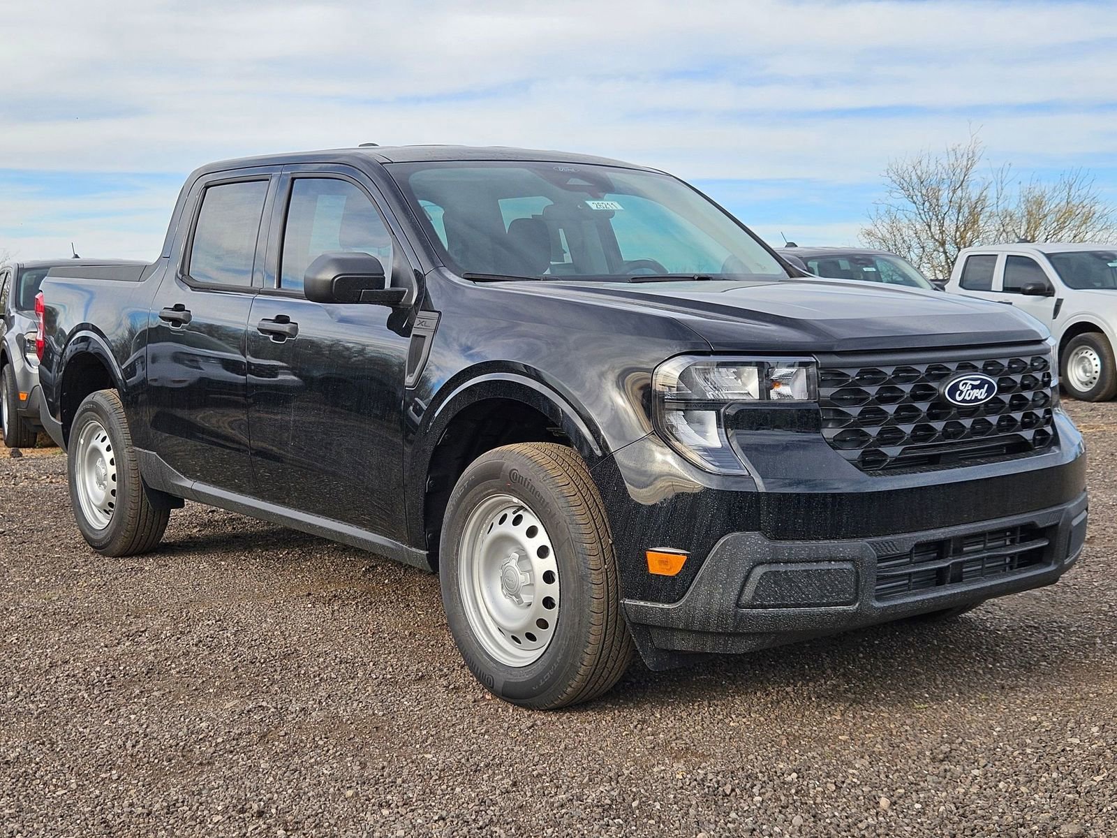 New 2026 Ford Maverick XL AWD/4WD image 3