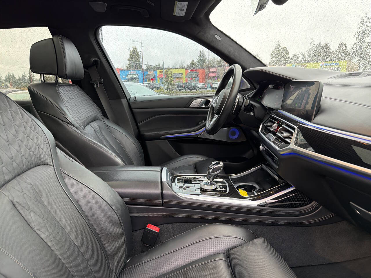 Used 2019 BMW X7 xDrive50i w/ M Sport Package image 23