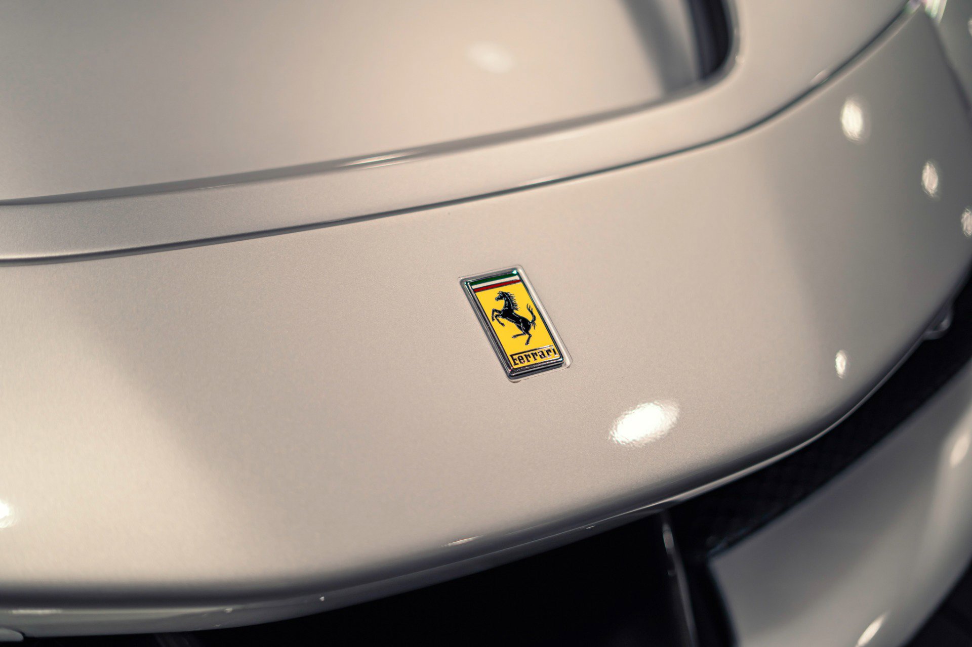 Used 2021 Ferrari SF90 Stradale AWD/4WD image 22