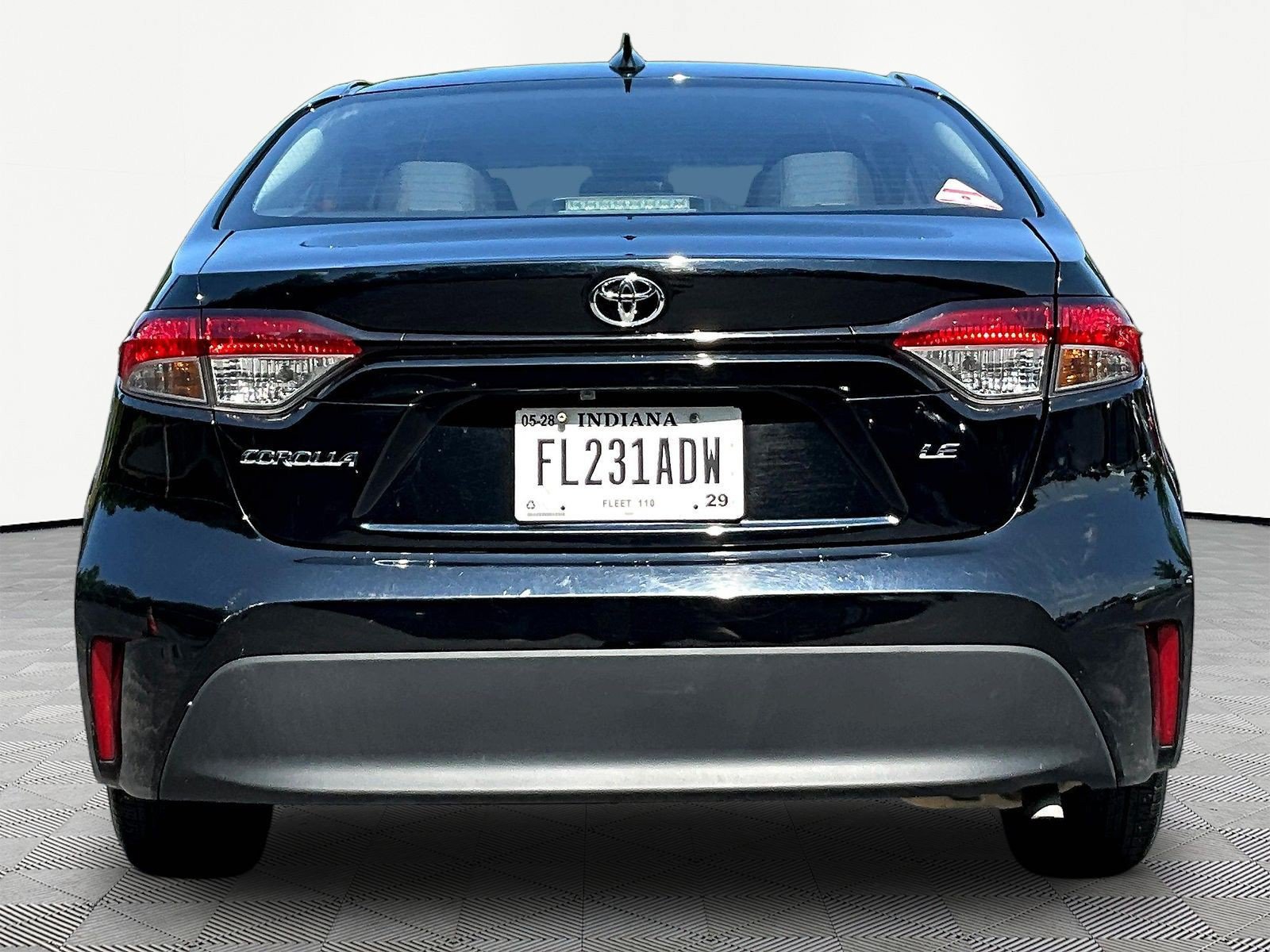 Used 2024 Toyota Corolla LE FWD image 5