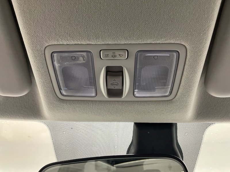 Used 2023 Hyundai Venue SEL image 28