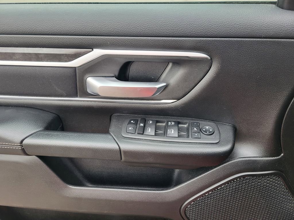 Used 2023 RAM 1500 Big Horn image 24