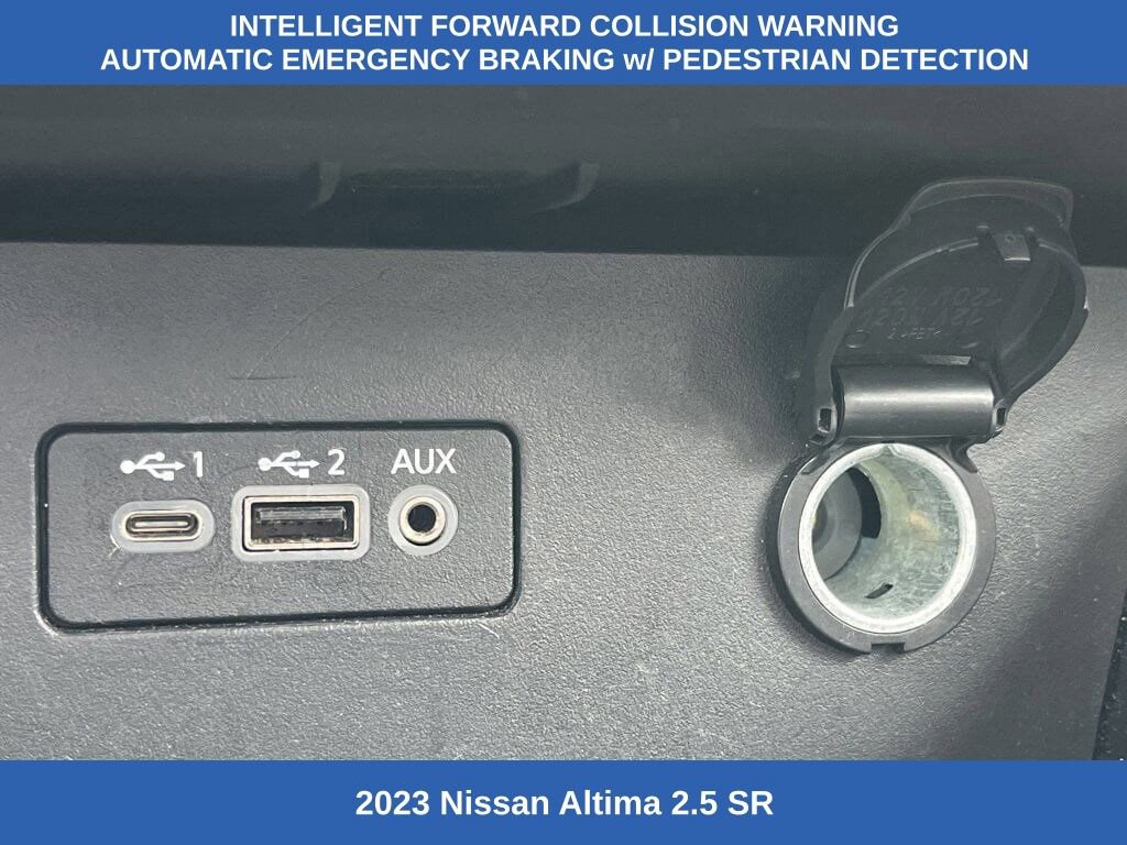 Used 2023 Nissan Altima 2.5 SR image 6
