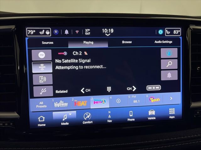 New 2026 Chrysler Pacifica Limited FWD image 33