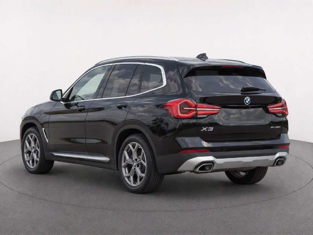 Certified 2024 BMW X3 xDrive30i w/ Premium Package AWD/4WD image 4