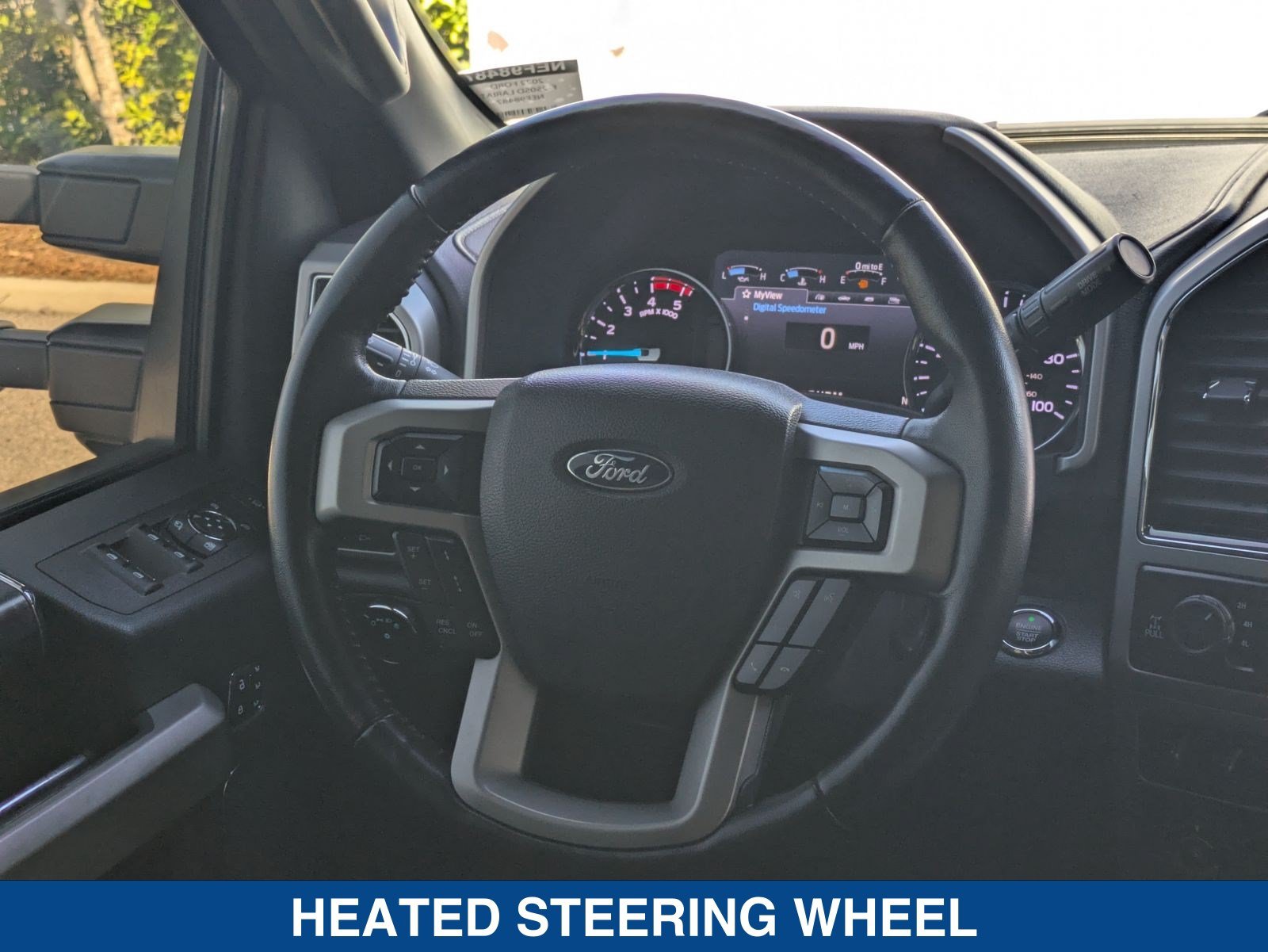 Certified 2022 Ford F250 Lariat w/ Tremor Off-Road Package AWD/4WD image 18