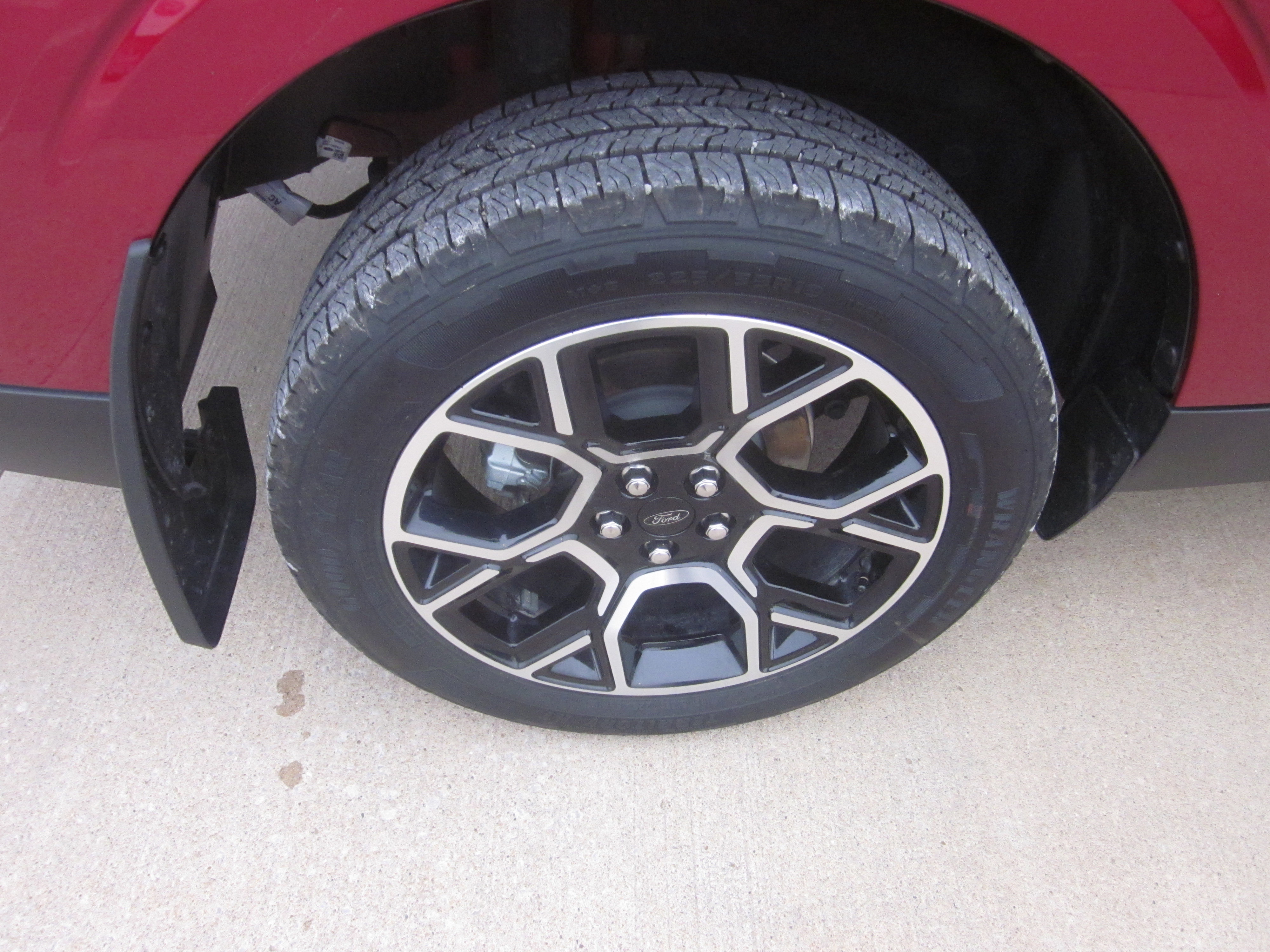 Used 2026 Ford Maverick Lariat w/ 4K Tow Package AWD/4WD image 8
