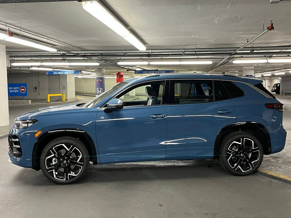 New 2026 Volkswagen Tiguan SEL R-Line image 33