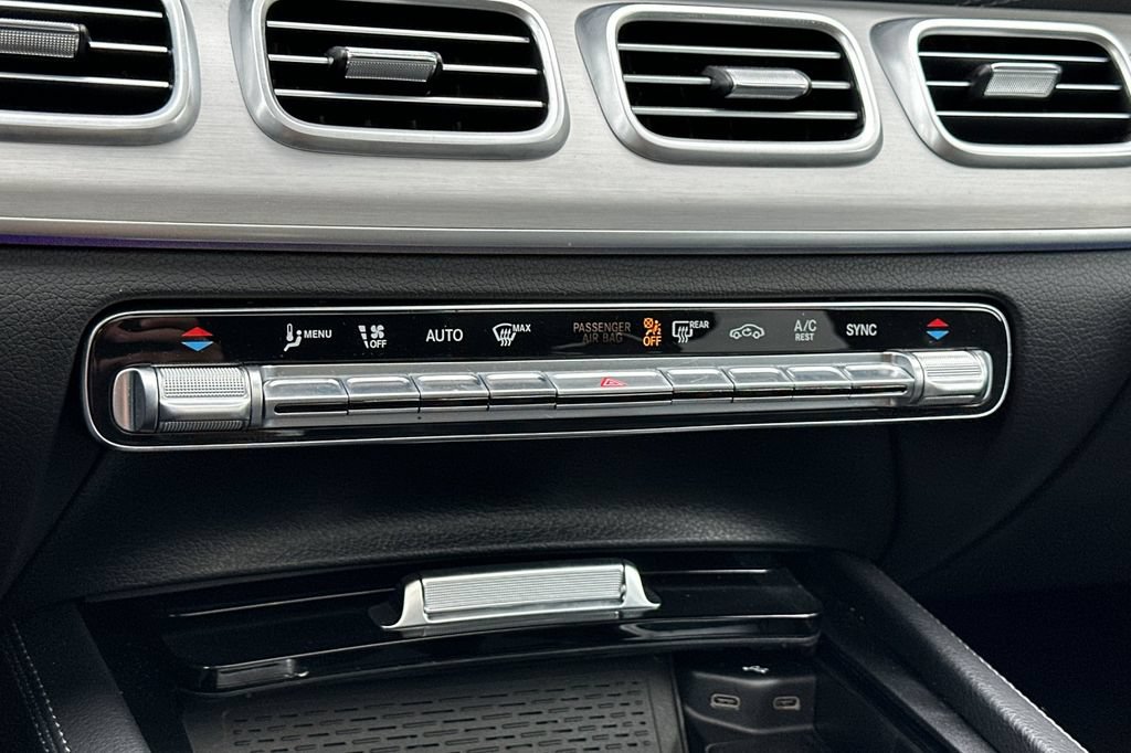 Used 2024 Mercedes-Benz GLS 450 4MATIC image 22