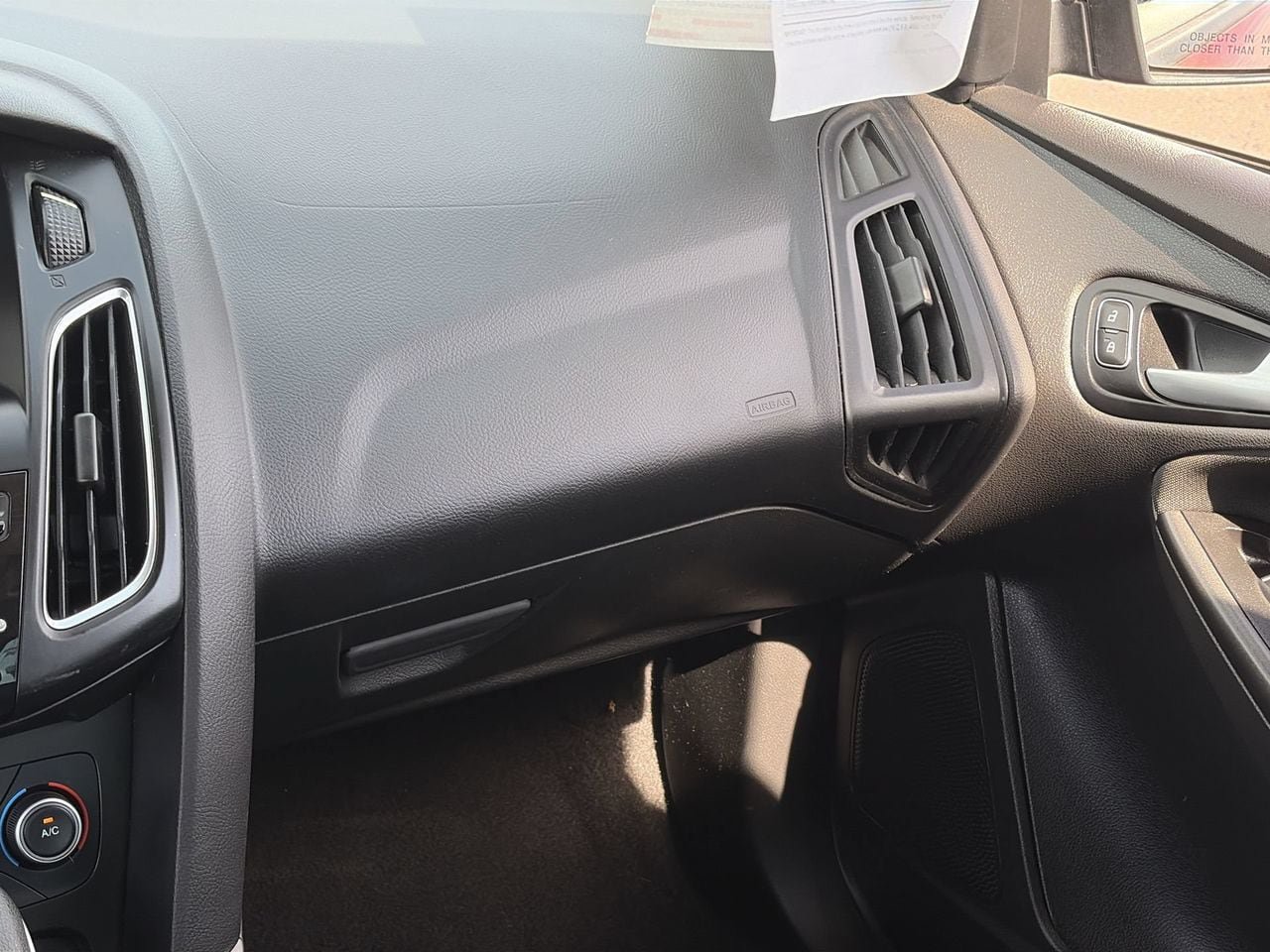 Used 2018 Ford Focus SEL FWD image 15