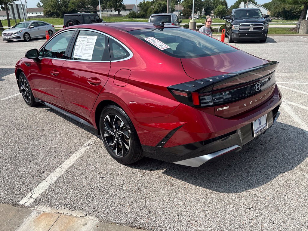 Used 2025 Hyundai Sonata SEL FWD image 21