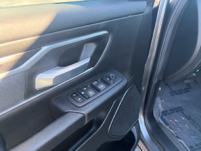 Used 2022 RAM 1500 Big Horn AWD/4WD image 17