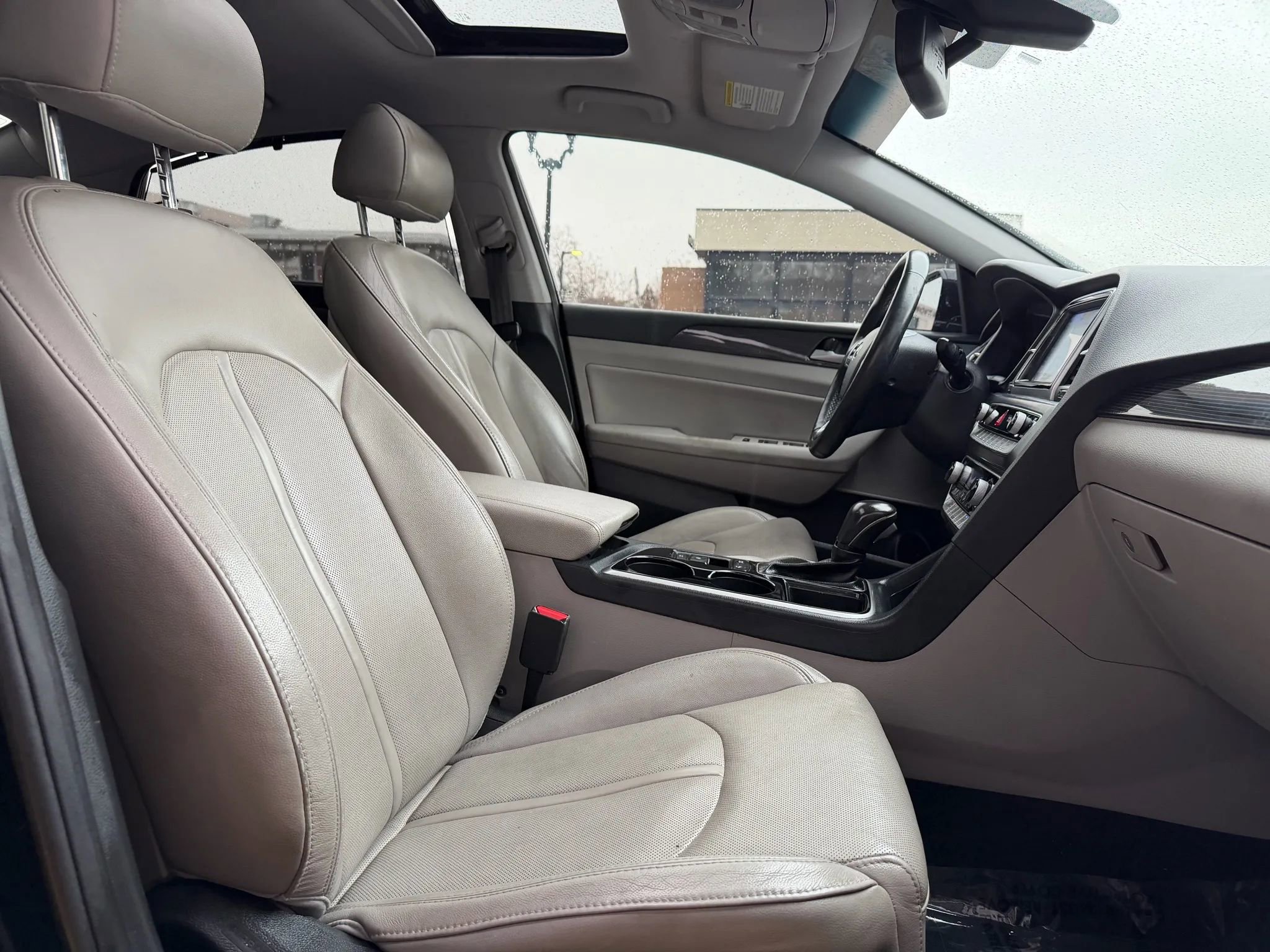 Used 2018 Hyundai Sonata Limited w/ Limited Ultimate Package 03 image 16