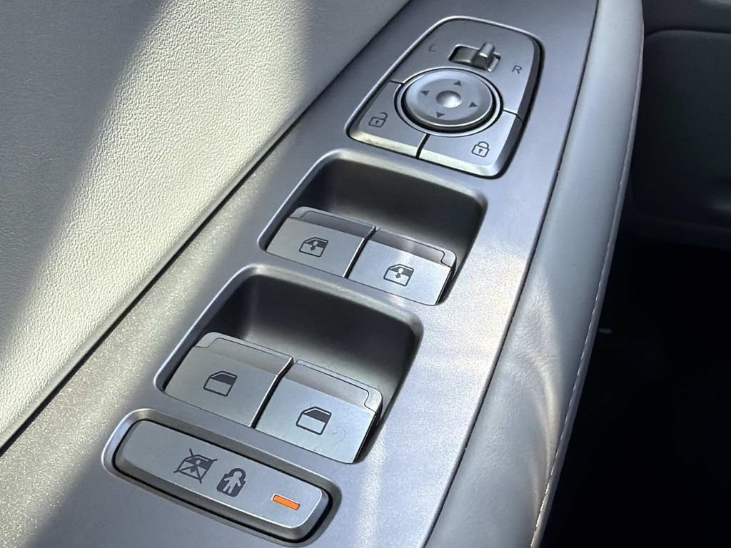 Used 2025 Hyundai Palisade SEL AWD/4WD image 20