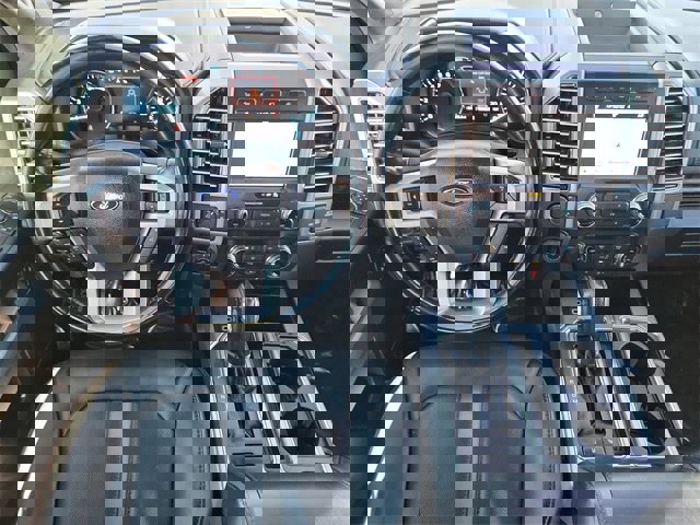 Used 2019 Ford F150 Platinum w/ Equipment Group 701A Luxury image 28