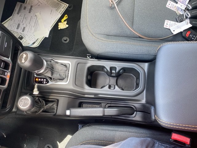 New 2024 Jeep Wrangler Unlimited Sahara AWD/4WD image 24
