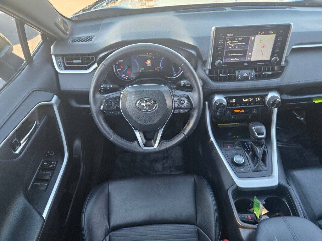 Used 2021 Toyota RAV4 XSE image 11