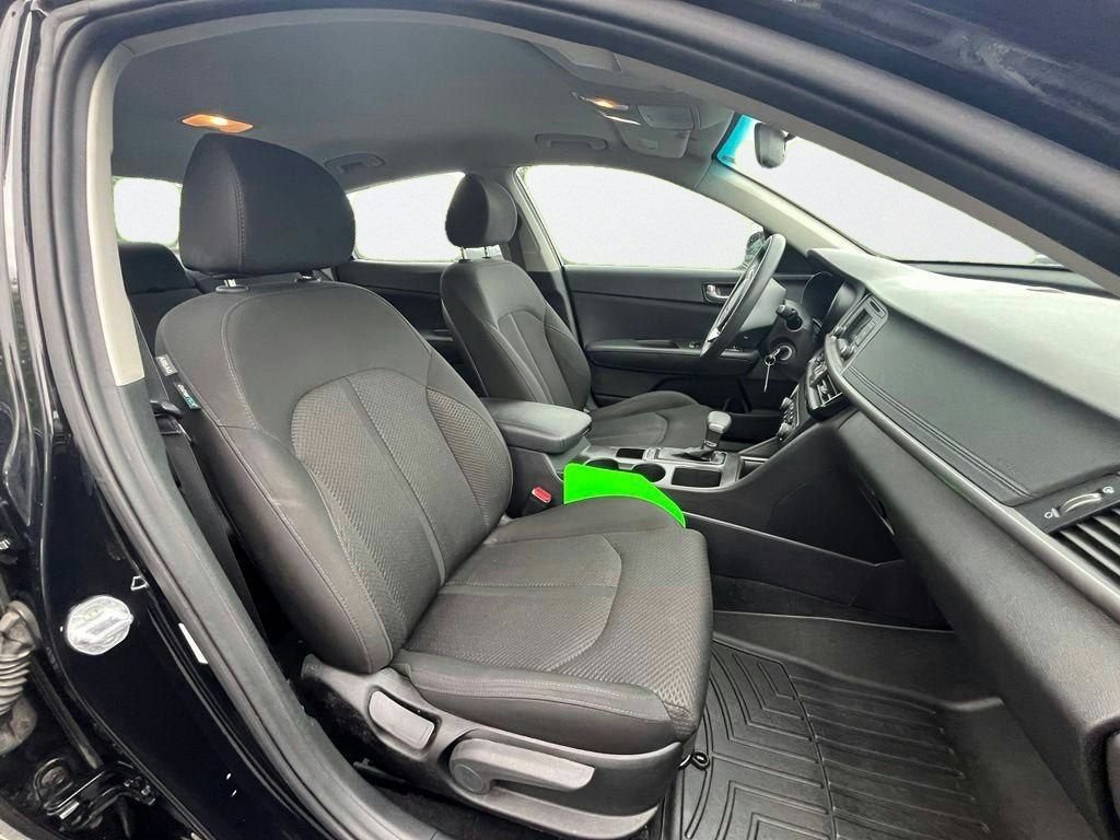 Used 2017 Kia Optima LX FWD image 12
