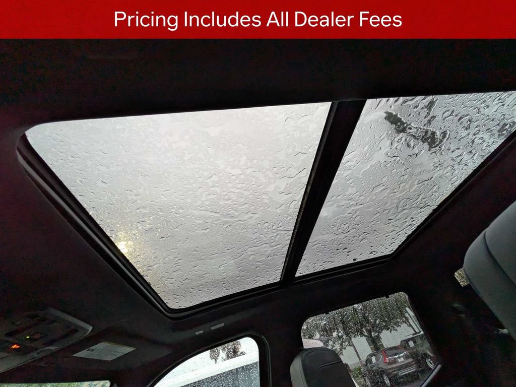 Used 2023 Toyota Tundra Platinum AWD/4WD image 22