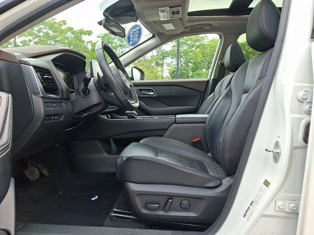 Used 2023 Nissan Rogue Platinum AWD/4WD image 15