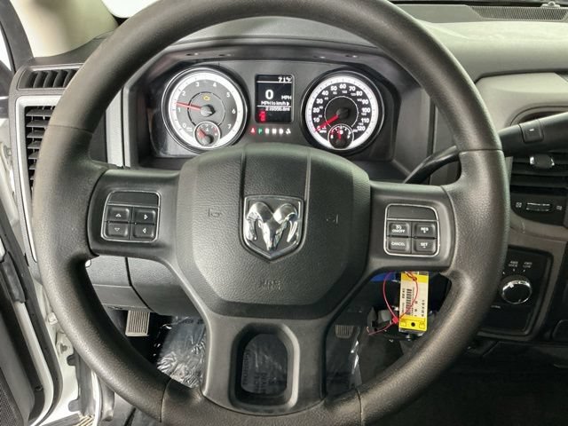 Used 2016 RAM 1500 ST w/ SXT Appearance Group AWD/4WD image 14
