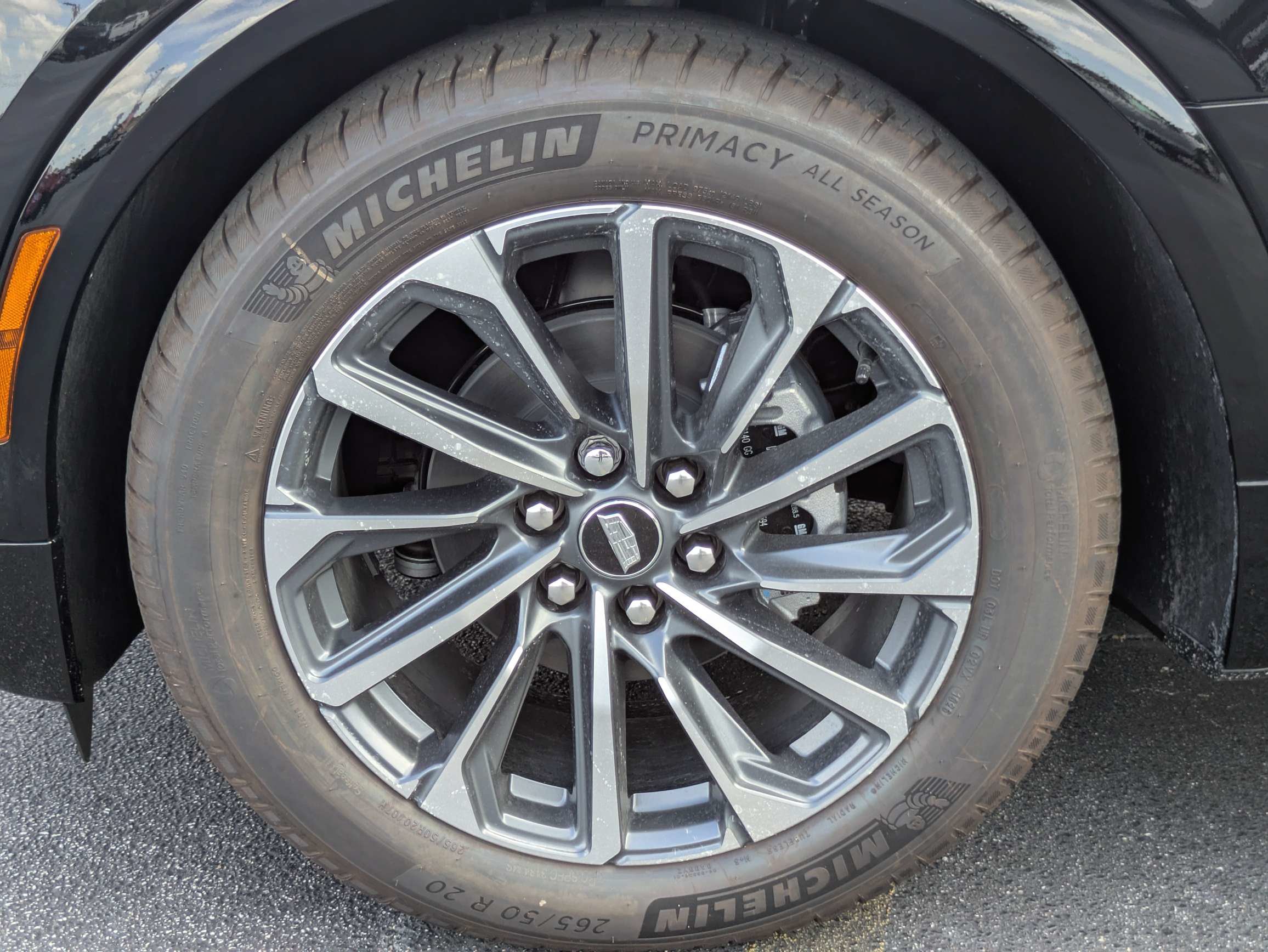 New 2026 Cadillac Lyriq Premium Sport RWD image 31