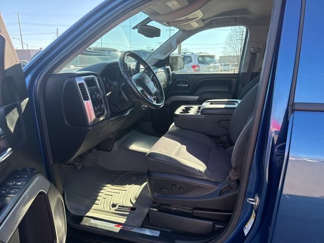 Used 2015 Chevrolet Silverado 1500 LT w/ All Star Edition AWD/4WD image 9