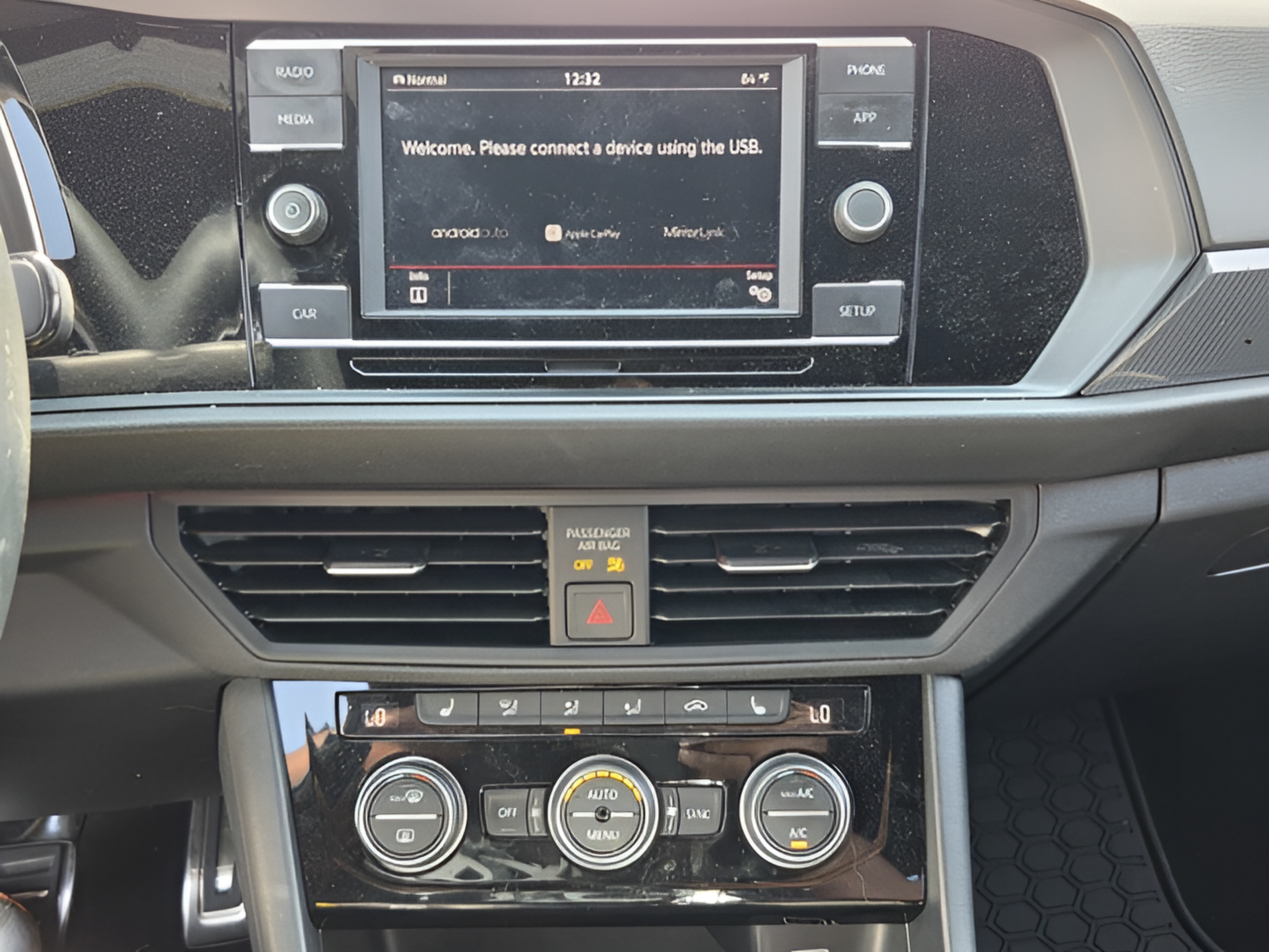 Used 2019 Volkswagen Jetta GLI FWD image 14