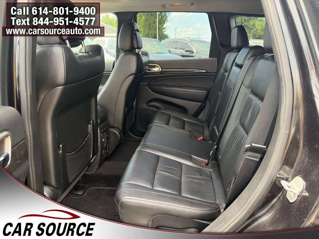 Used 2013 Jeep Grand Cherokee Laredo AWD/4WD image 28