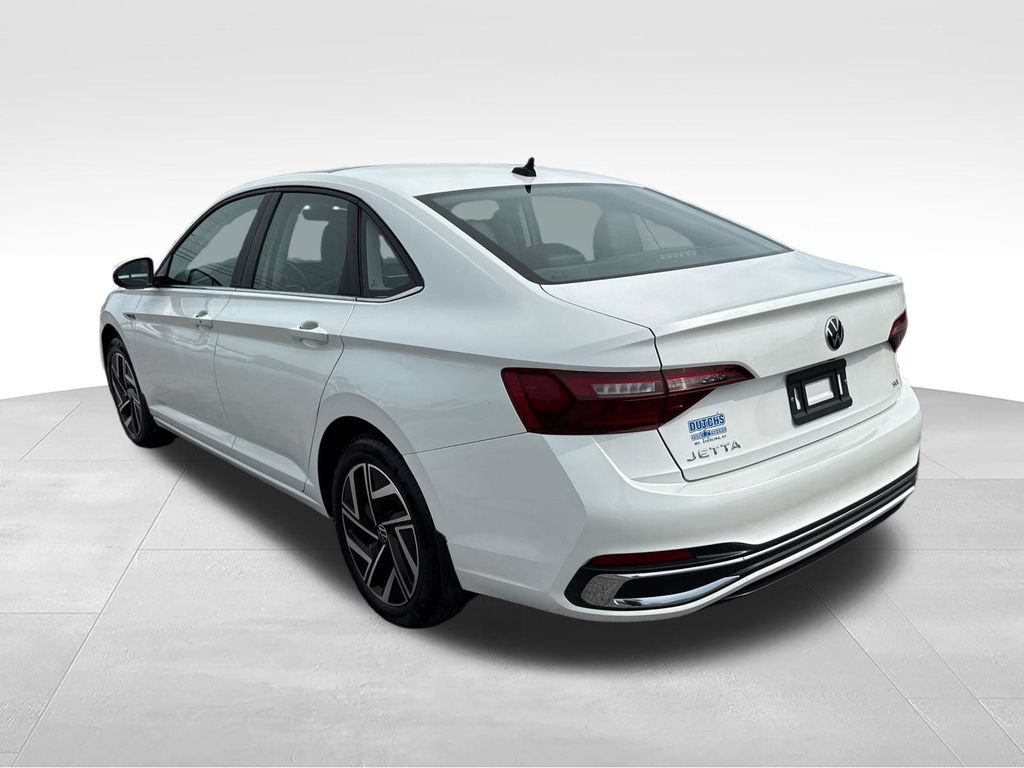 Used 2024 Volkswagen Jetta SEL FWD image 7