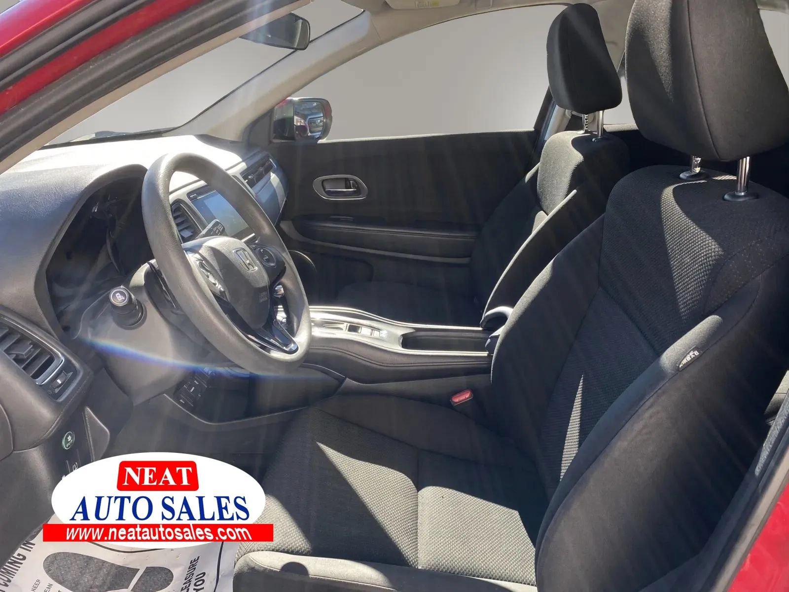 Used 2017 Honda HR-V EX image 19