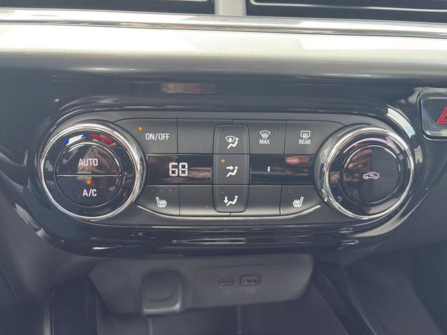 New 2026 Chevrolet Trax LT w/ Driver Confidence Package FWD image 24
