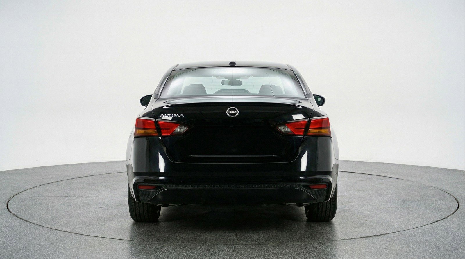 Used 2025 Nissan Altima 2.5 SV image 7