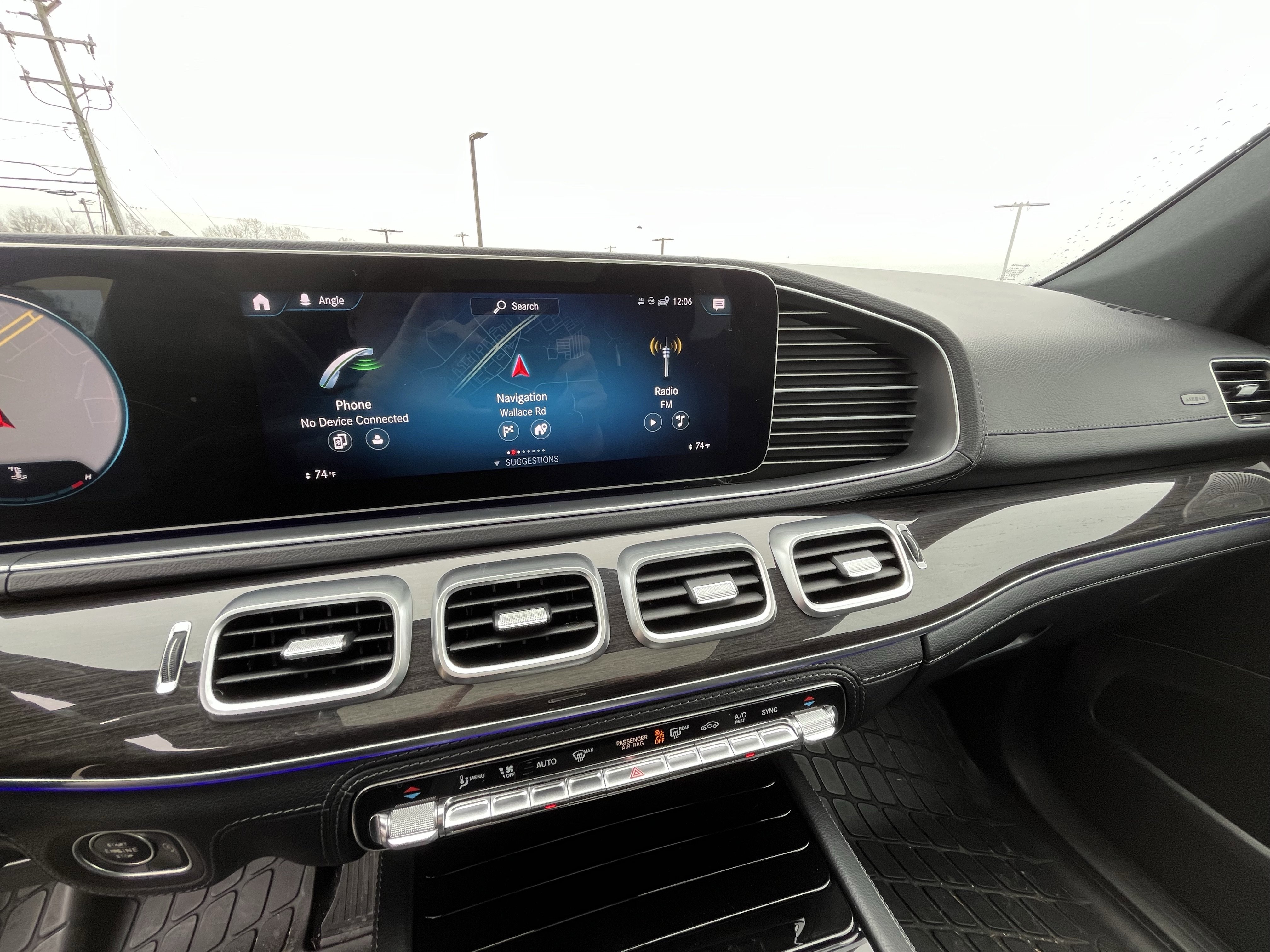 Used 2020 Mercedes-Benz GLE 350 4MATIC image 24