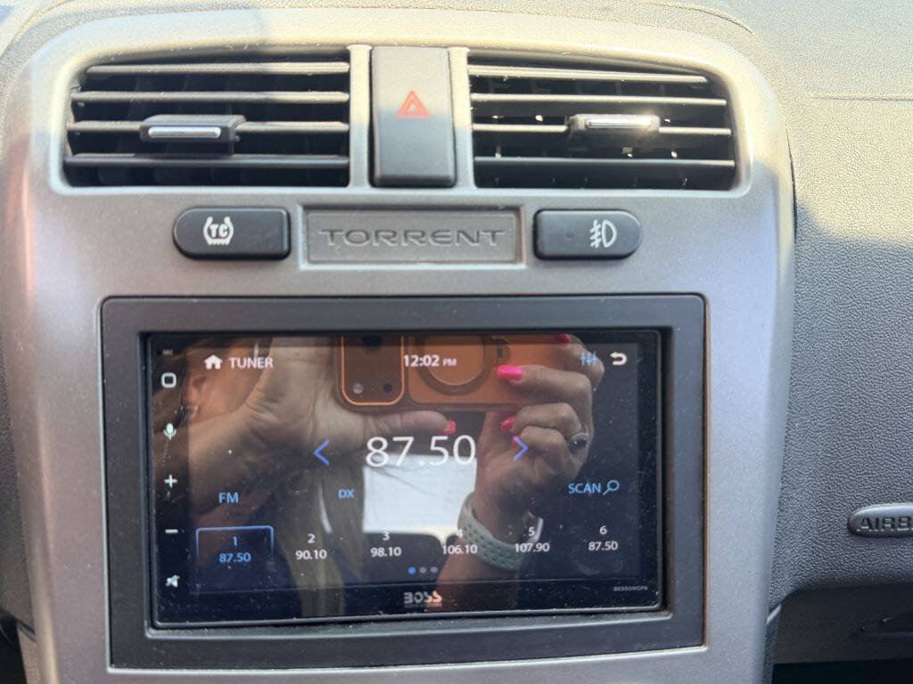 Used 2006 Pontiac Torrent 2WD w/ Preferred Package image 18