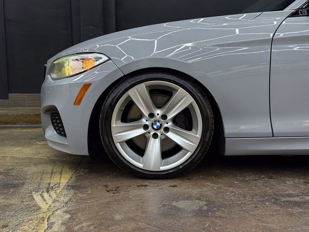 Used 2017 BMW M240i Coupe image 4