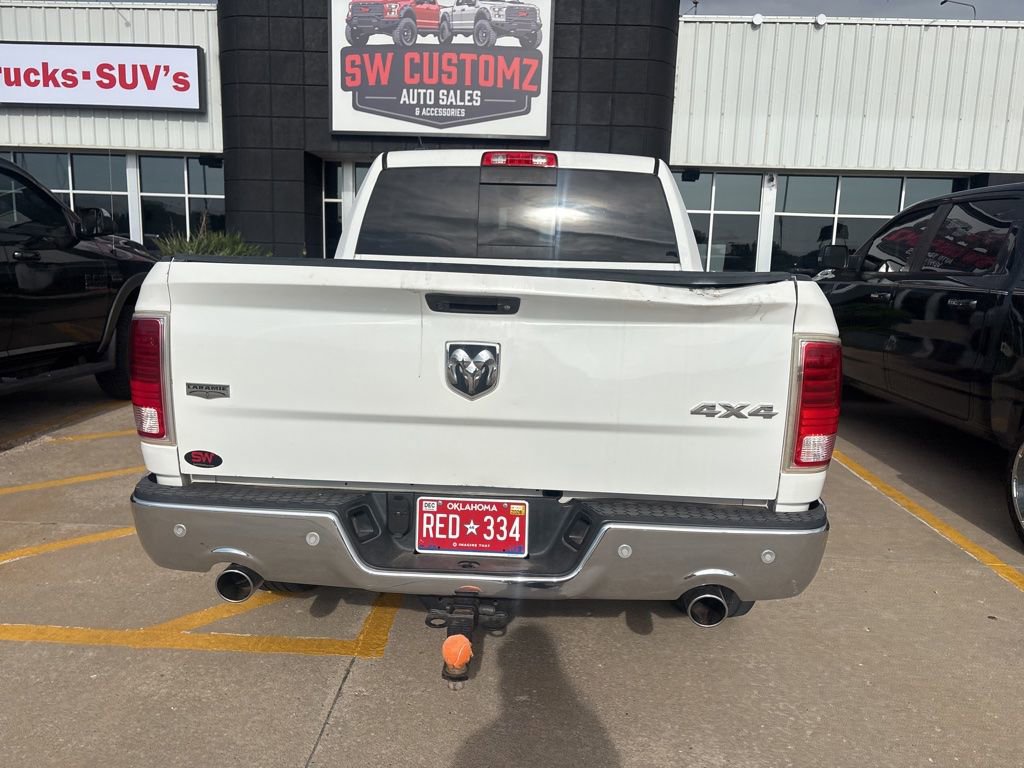 Used 2017 RAM 1500 Laramie w/ Convenience Group AWD/4WD image 5