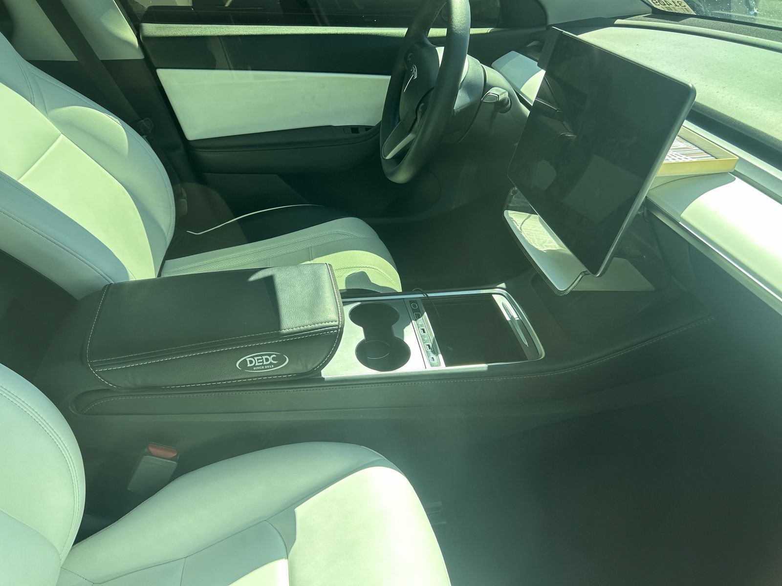 Used 2022 Tesla Model Y Performance AWD/4WD image 10