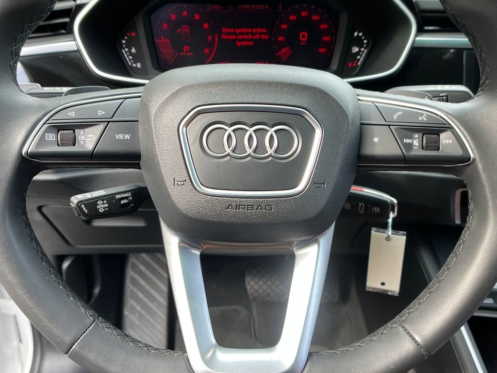 Used 2025 Audi Q3 2.0T Premium image 14
