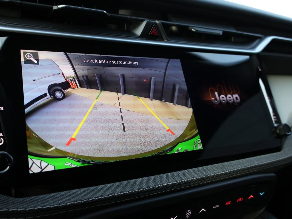New 2026 Jeep Cherokee Laredo AWD/4WD image 33
