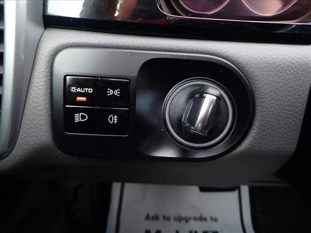 Used 2021 Porsche Cayenne Coupe image 27