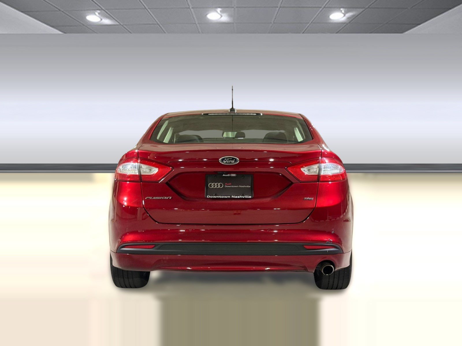 Used 2015 Ford Fusion SE FWD image 10